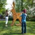 beeldende kunst lokt reacties uit van het publiek op de keukenhof